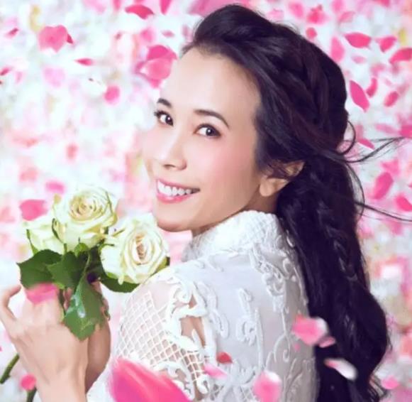 滚石香港黄金十年系列（莫文蔚精选经典歌曲合集）